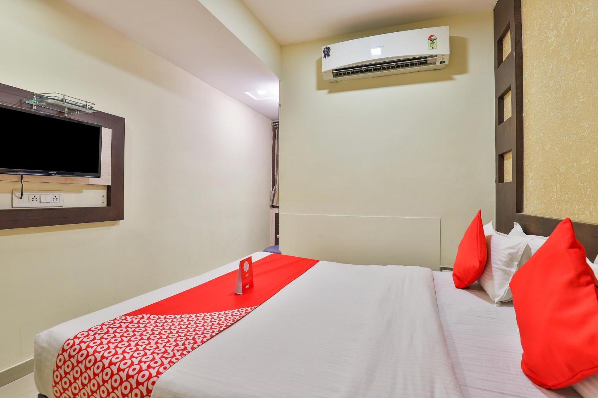 Hotel O Sri Balaji Residency Ahmedabad Exterior photo